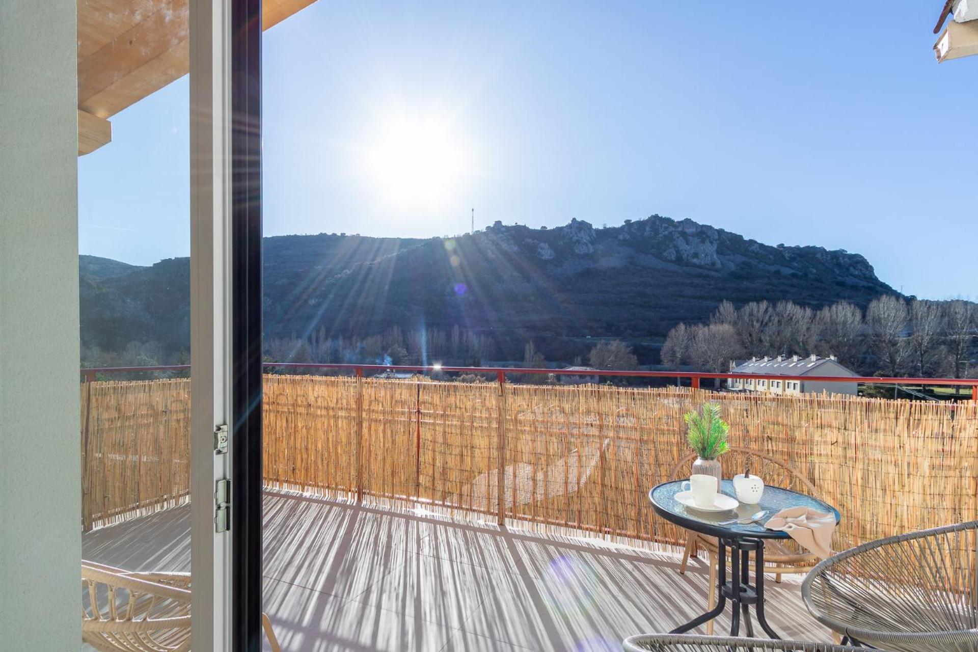 Hostal Lobrega Torrecilla en Cameros 外观 照片