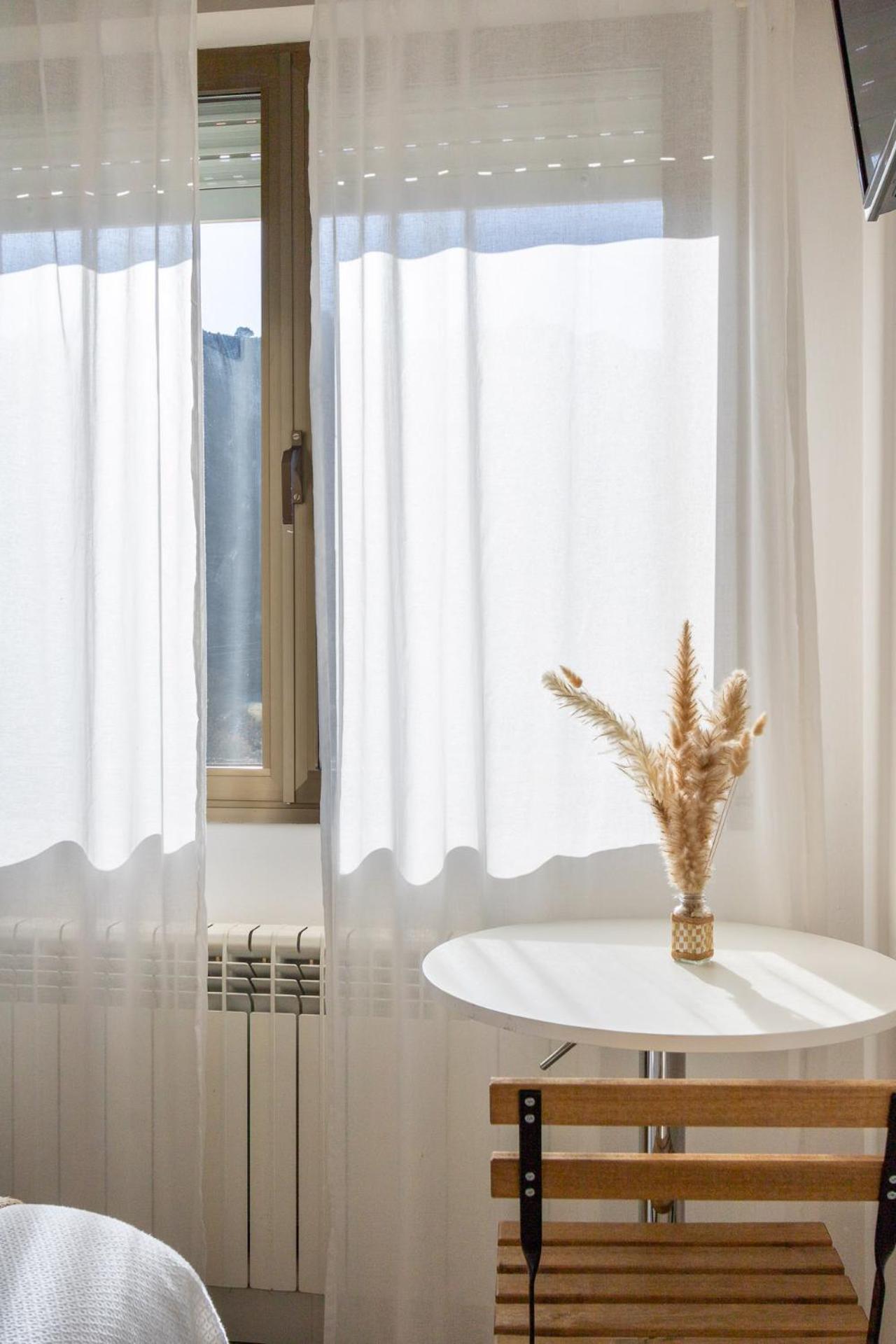 Hostal Lobrega Torrecilla en Cameros 外观 照片