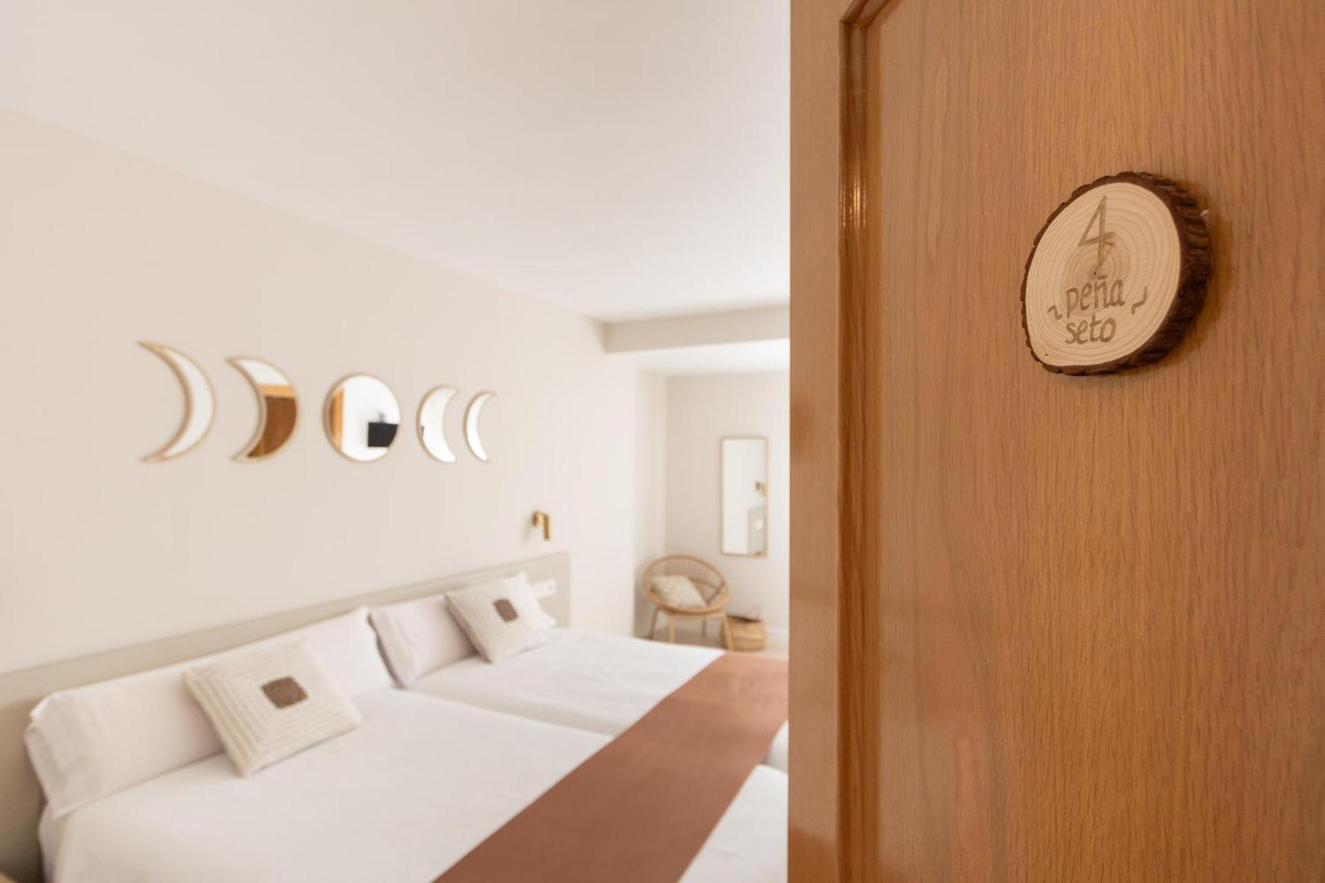Hostal Lobrega Torrecilla en Cameros 外观 照片